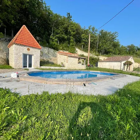 Chez Meme Coucou Saint-Amans-de-Pellagal